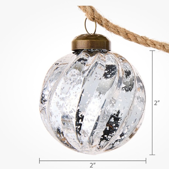 My Texas house shatterproof Silver Ornament Garland 6 ft - Picture 5 of 7